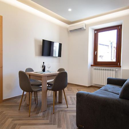 Finestra Sul Borgo Apartment Trevignano Romano Exterior photo