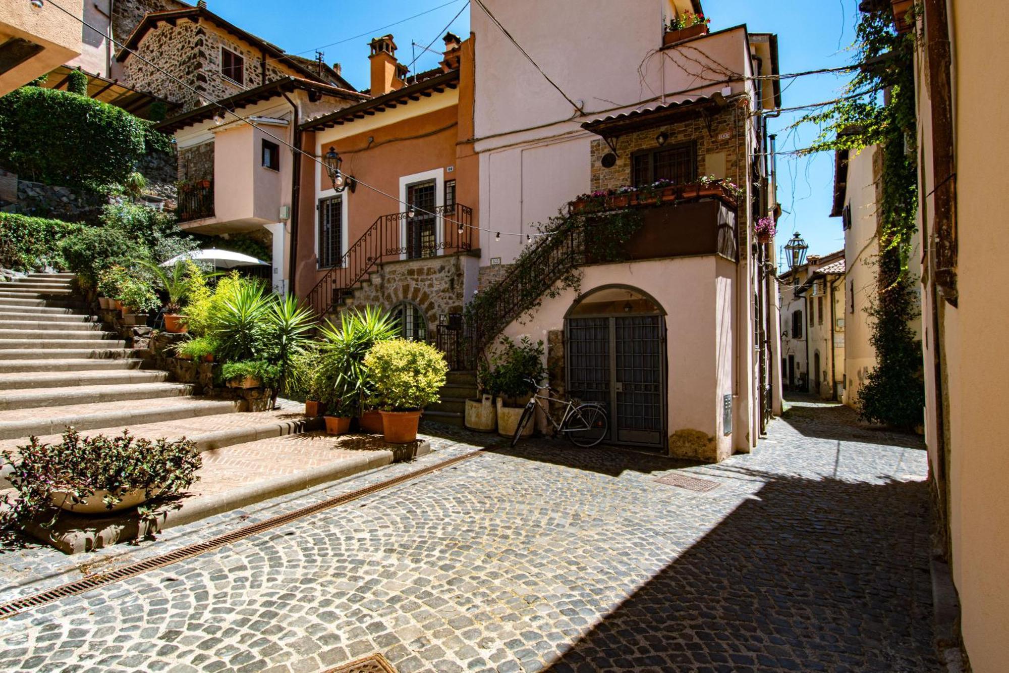 Finestra Sul Borgo Apartment Trevignano Romano Exterior photo