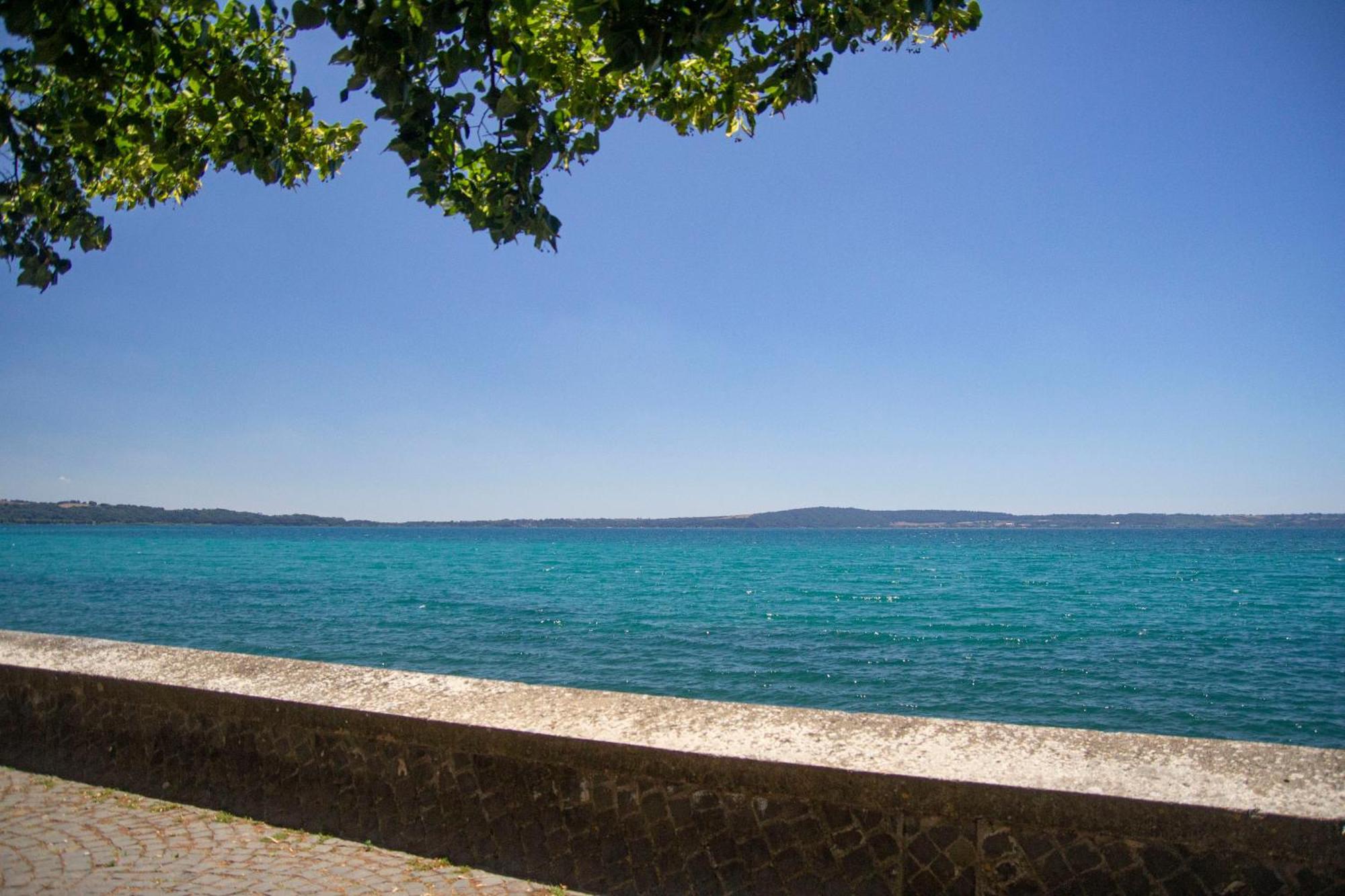 Finestra Sul Borgo Apartment Trevignano Romano Exterior photo